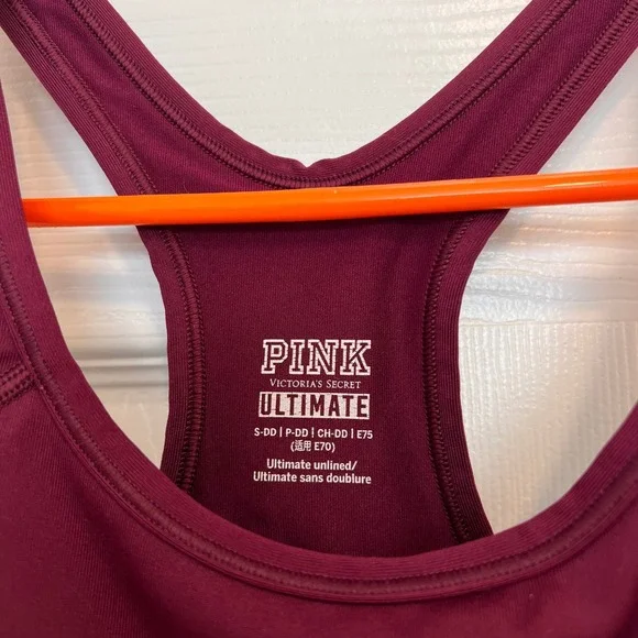 PINK Victoria's Secret Ultimate Sports Bra - Picture 4 of 5